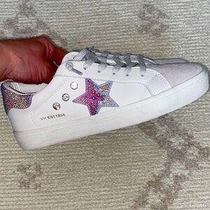 Women's Glitter Star Sneakers|~ New 🤍🩷🖤